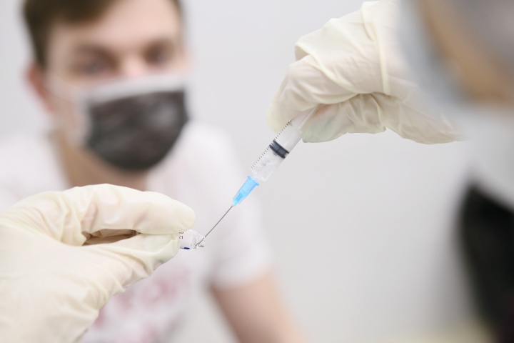 В Химках началась вакцинация подростков от COVID-19