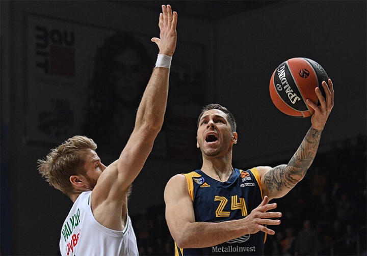«Химки» обыграли «Жальгирис» в рамках Евролиги