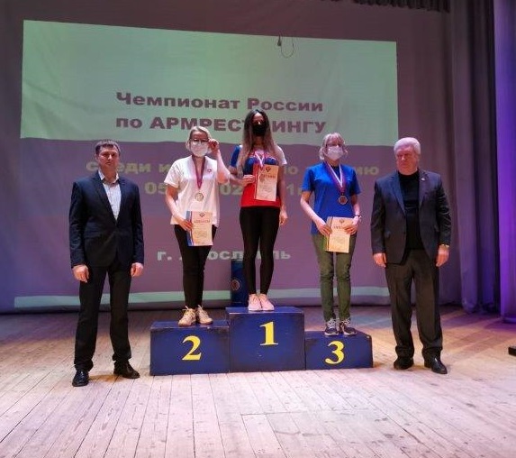 Спортсменка клуба «Благо» Галина Кудрявцева – одна из сильнейших на Чемпионате России по армрестлингу