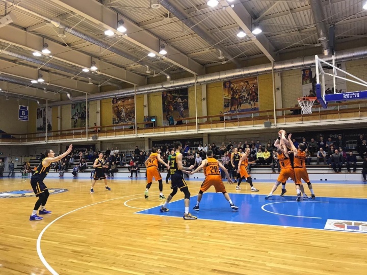 Баскетбольные «Химки-Подмосковье» уступили Темп-СУМЗ-УГМК из Ревды