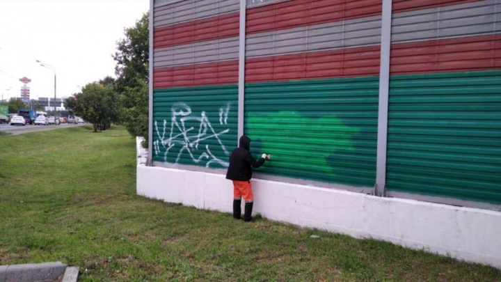 Химки подверглись атаке вандалов