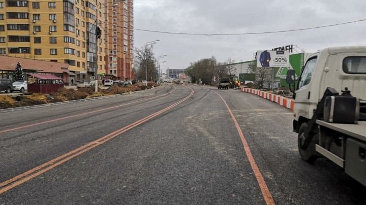 Реконструкцию перекрестка улиц 9 Мая и Дружбы завершили в Химках