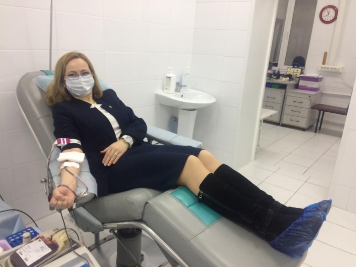 В Химках активисты местного отделения Партии сдали донорскую кровь
