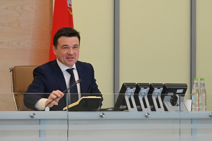  Губернатор напомнил главам округов о важности активной коммуникации с жителями