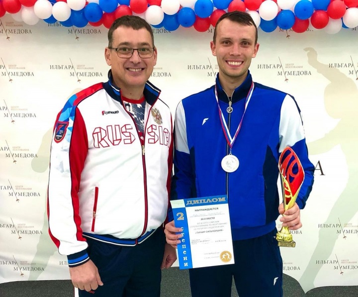Серебряная пятница, 13-ое: Дмитрий Жеребченко - второй на Всероссийских спортивных соревнованиях по фехтованию
