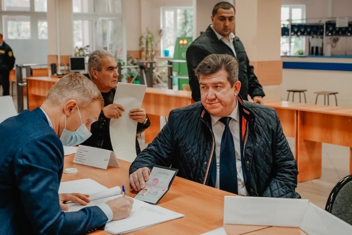 Депутат химкинского Совета депутатов Михаил Раев сделал свой выбор