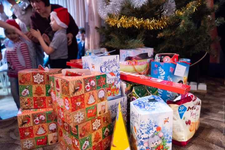 Химчане могут подарить новогоднее чудо детям в трудной жизненной ситуации