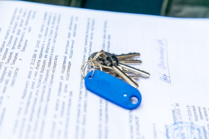 Дольщикам «Солнечной системы» начали выдавать ключи