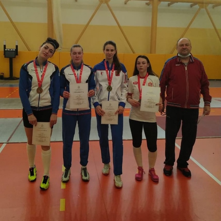Химкинские спортсмены подтвердили областное лидерство в фехтовании на рапирах